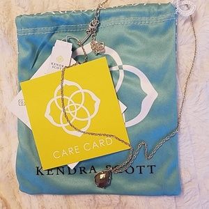 NWT Kendra Scott Kiri Gold Necklace